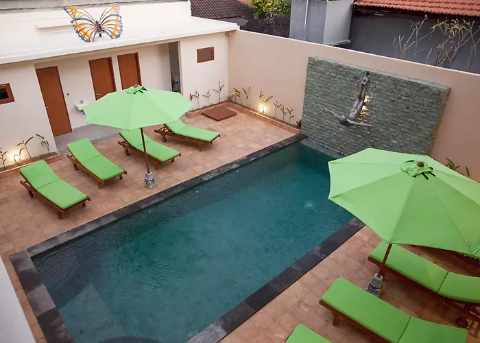 Pineapple 200 Mtrs From Villa *