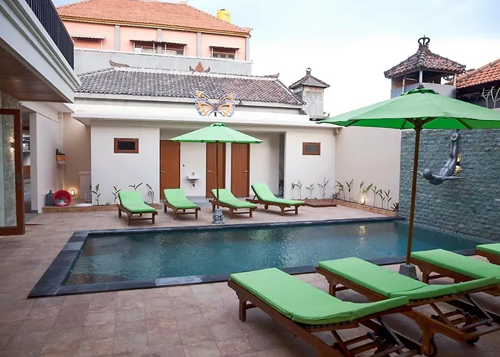 Pineapple 200 Mtrs From Villa *
